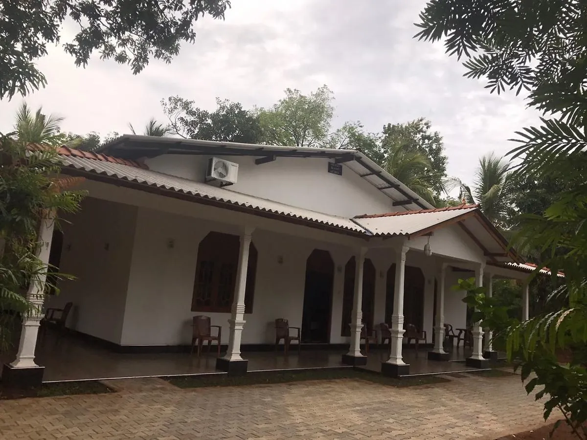Pidurangala Villas Sigiriya Habitación en casa particular