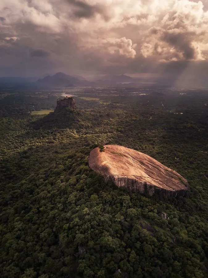 Pidurangala Villas Sigiriya Sri Lanka